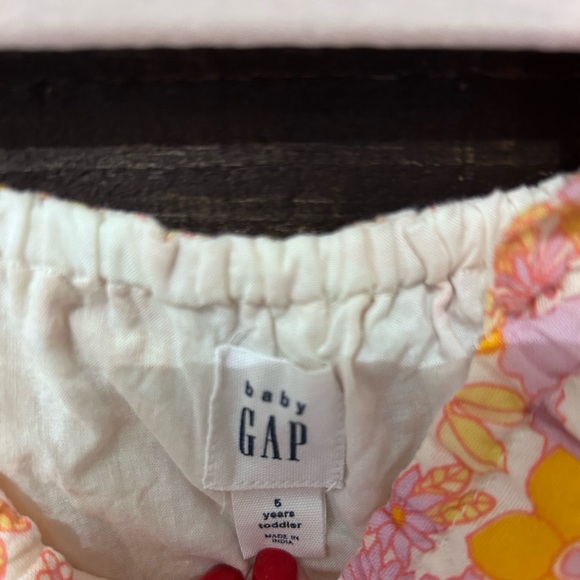 Gap 5T girls floral dress. - Picture 3 of 5
